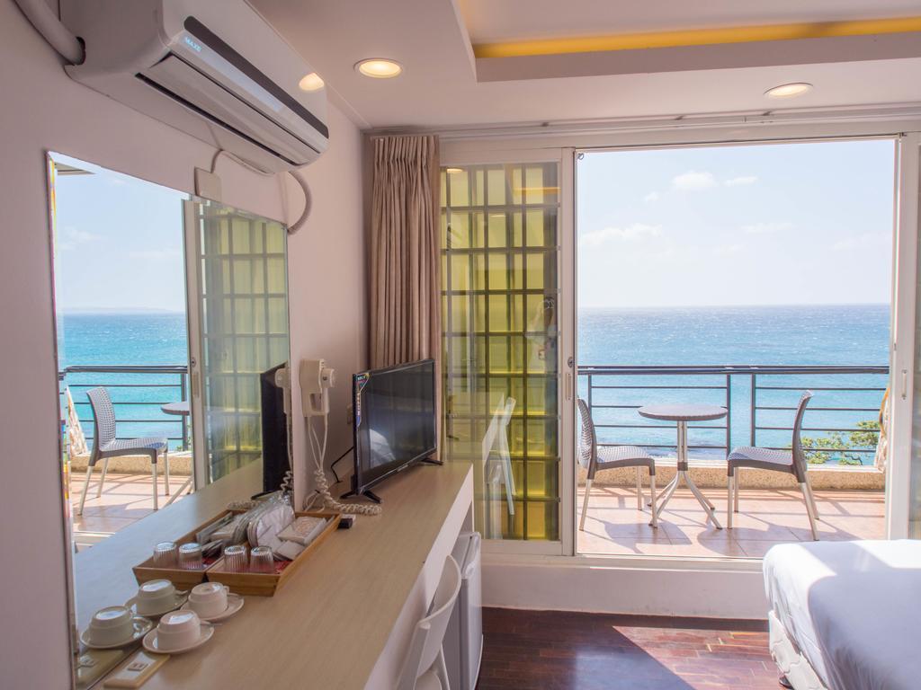Summer Aura B&B Shanjiao Exterior photo